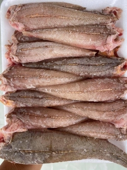 Cá chai làm sạch sẵn cấp đông