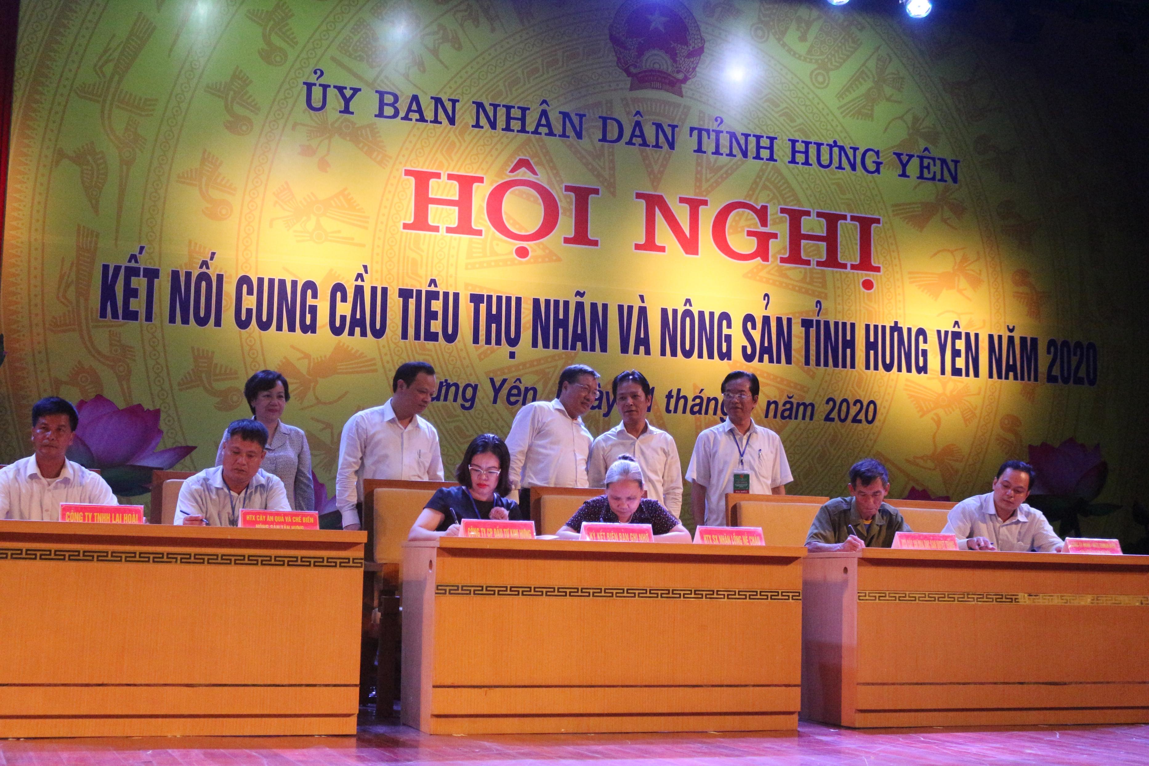 Sàn TMĐT nông sản Kim Hưng kí kết hợp tác tiêu thụ nhãn lồng Hưng Yên