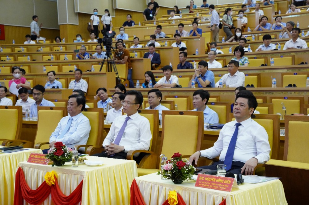 Sàn TMĐT Kim Hưng tham gia Hội nghị xúc tiến tiêu thụ nhãn, nông sản tỉnh Hưng Yên năm 2022 Sàn TMĐT Kim Hưng tham gia Hội nghị xúc tiến tiêu thụ nhãn, nông sản tỉnh Hưng Yên năm 2022