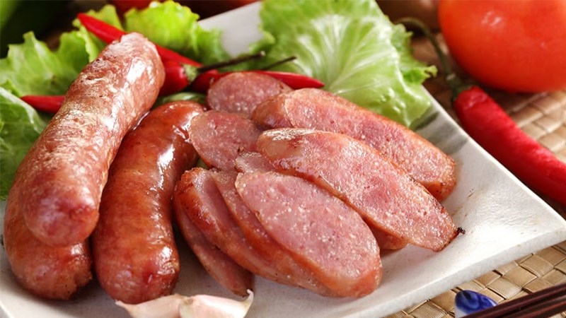 Giá lạp xưởng hôm nay bao nhiêu tiền 1kg? Lạp xưởng ở đâu ngon nhất?