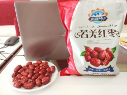 1Kg Táo đỏ Tân Cương Loại ngon