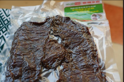 Thịt trâu gác bếp