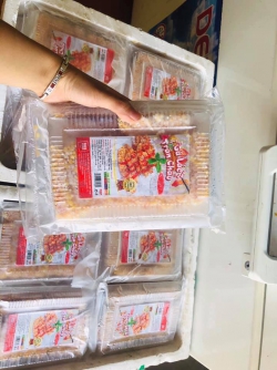 Gà lắc trân châu