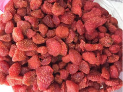 Dâu tây dẻo sấy lạnh