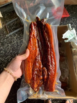 Ba chỉ lợn gác bếp