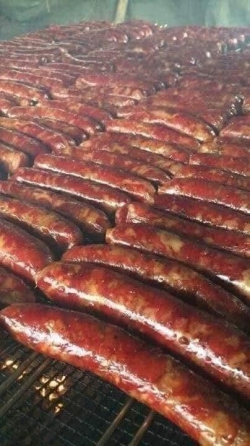 Lạp xưởng hun khói