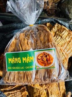Măng mầm